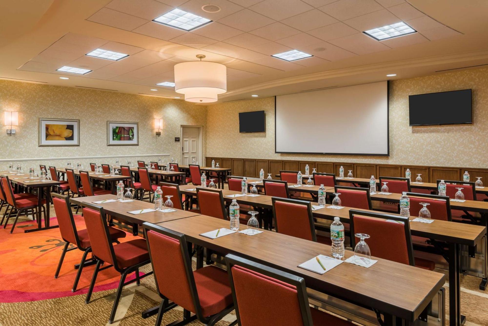 Hilton Garden Hotel