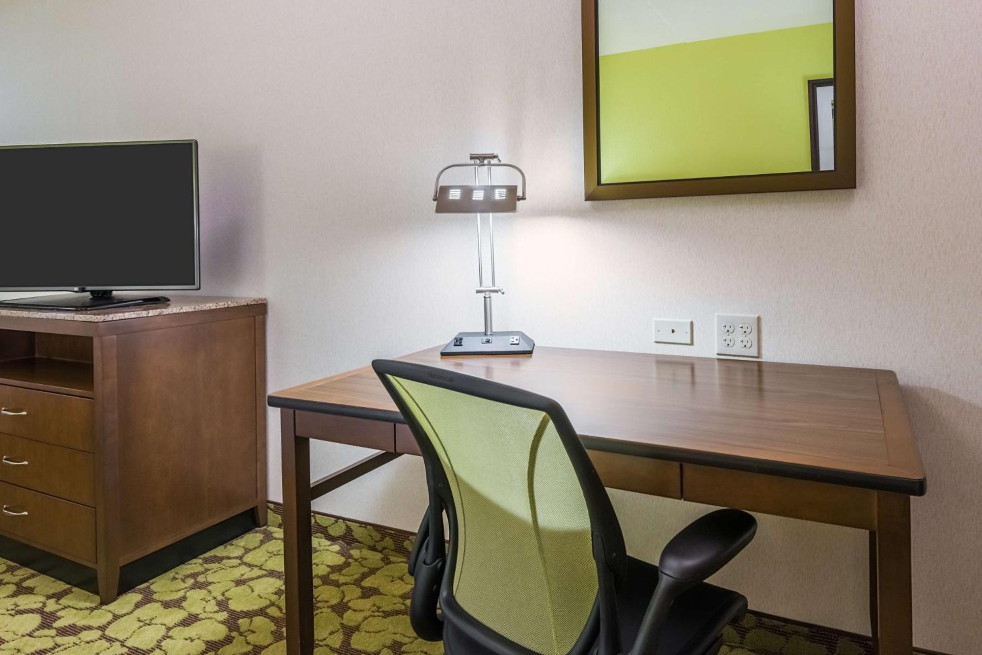 Hilton Garden