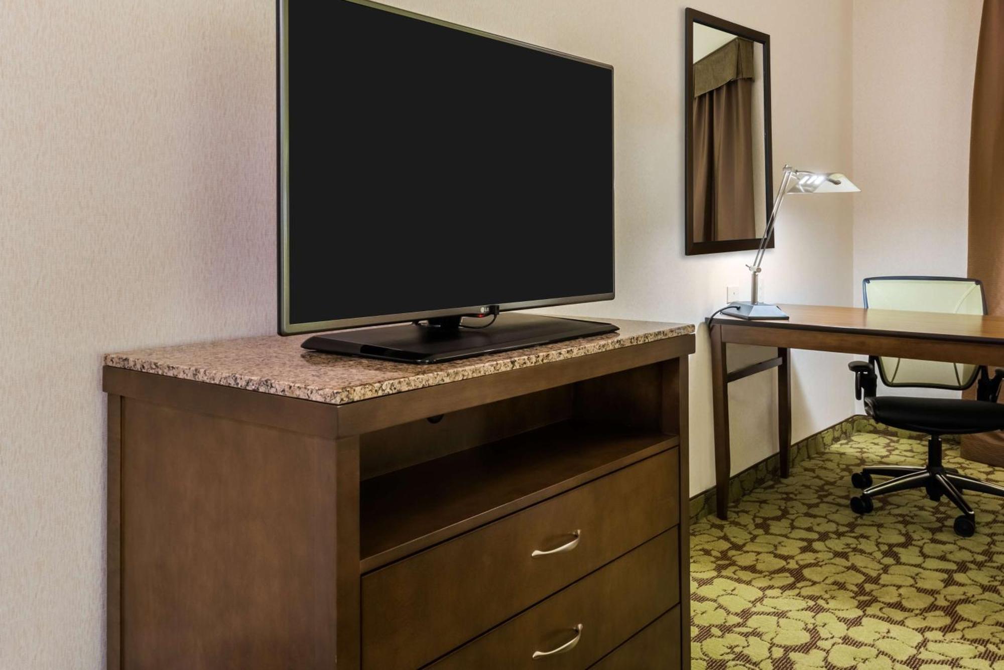 Hilton Garden